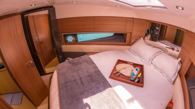 Yate Azimut Atlantis 44′ en Cartagena (foto 9 de 13)