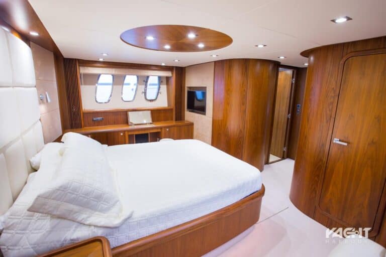 Private charter in Cartagena (photo 20 of 20)
