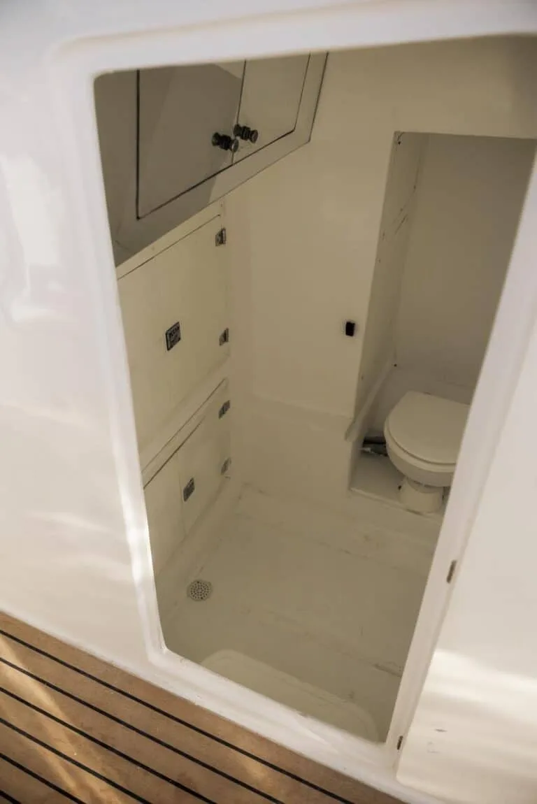 Lancha Sport Cruiser 45′ en Cartagena (foto 15 de 20)