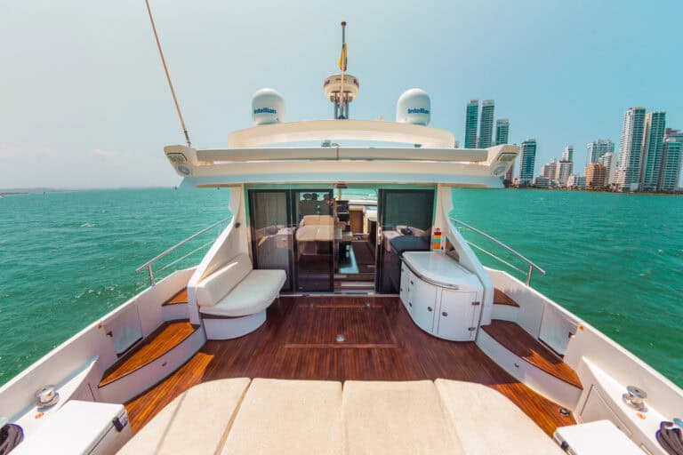 Yate Azimut Sport 62′ en Cartagena (foto 5 de 9)