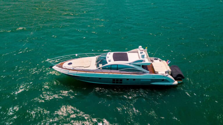 Yate Azimut Sport 62′ en Cartagena (foto 4 de 9)