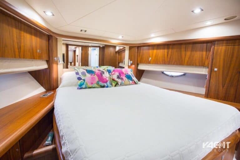 Private charter in Cartagena (photo 17 of 20)