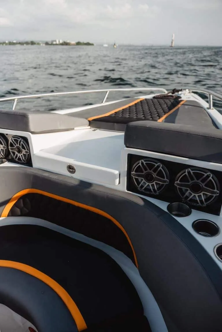 Lancha Sport Cruiser 45′ en Cartagena (foto 13 de 20)