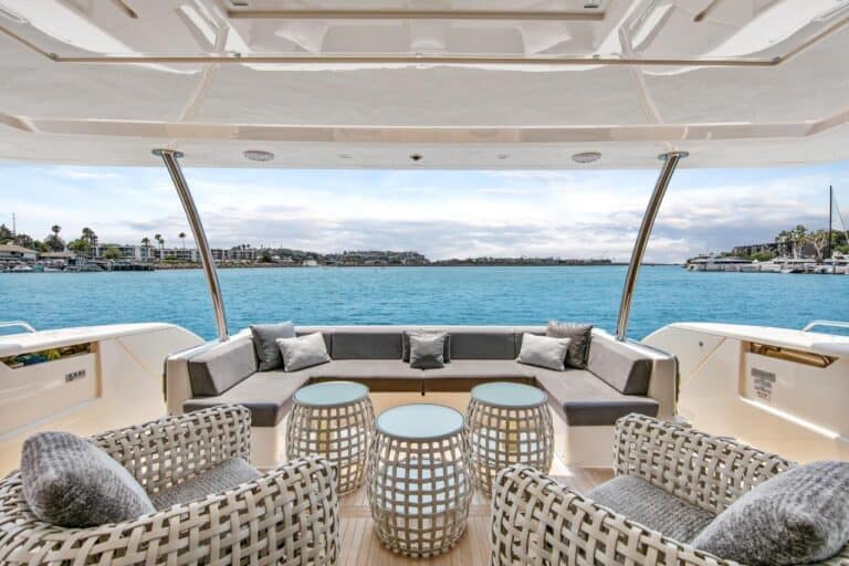 Yate Ferretti 96′ en Cartagena (foto 18 de 20)