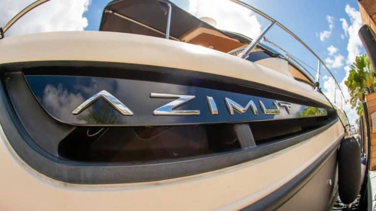 Yate Azimut Atlantis 44′ en Cartagena (foto 8 de 13)