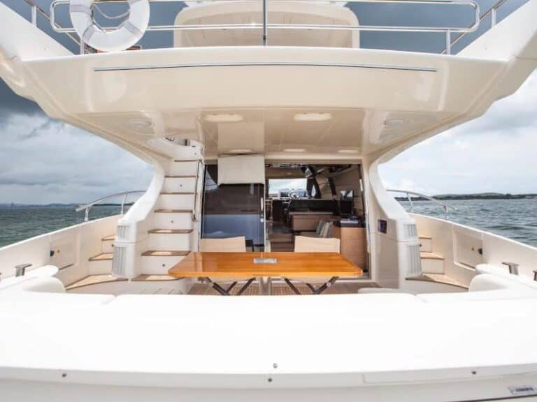 Private charter in Cartagena (photo 3 of 20)