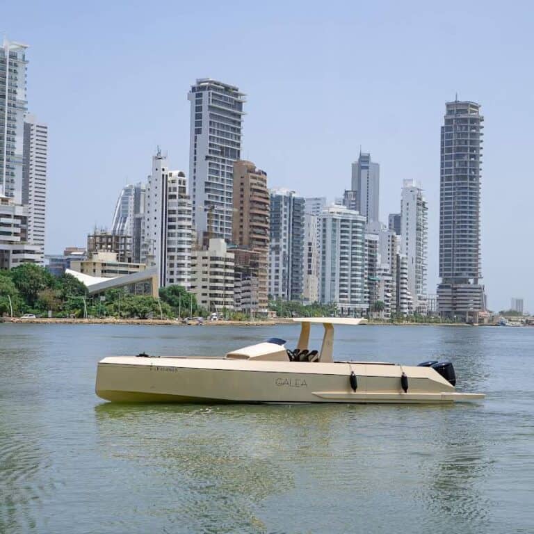 Lancha Galea 39 pies en Cartagena (foto 8 de 14)