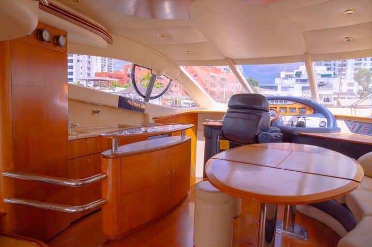 Private charter in Cartagena (photo 3 of 14)