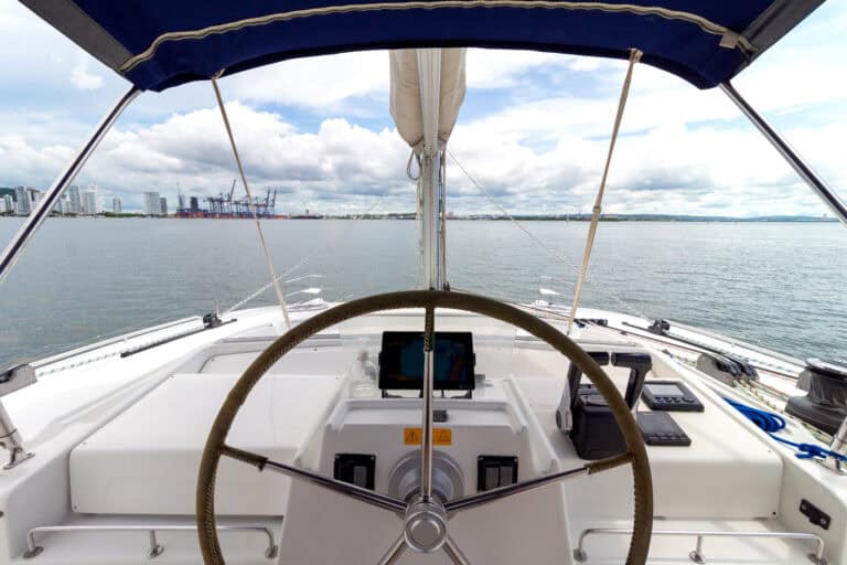 Catamarán de vela Lagoon 440 en Cartagena (foto 11 de 15)