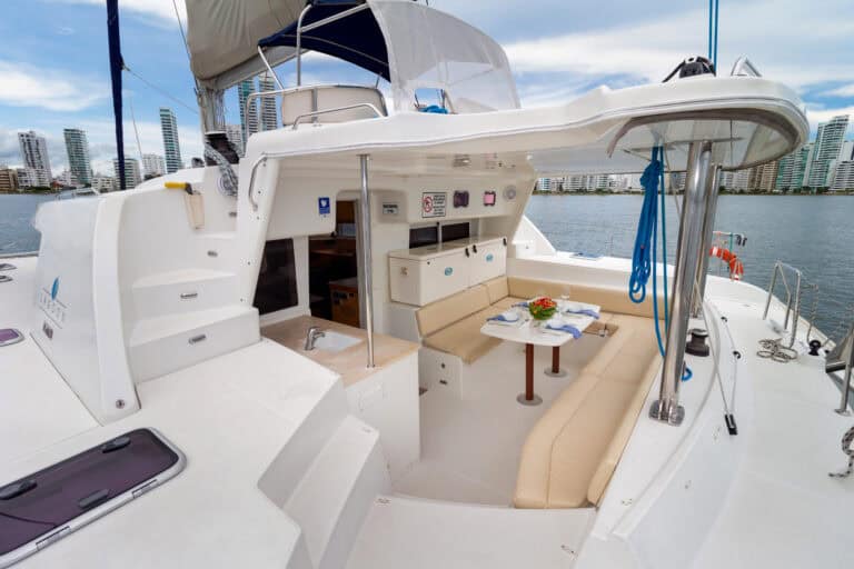 Catamarán de vela Lagoon 440 en Cartagena (foto 8 de 15)