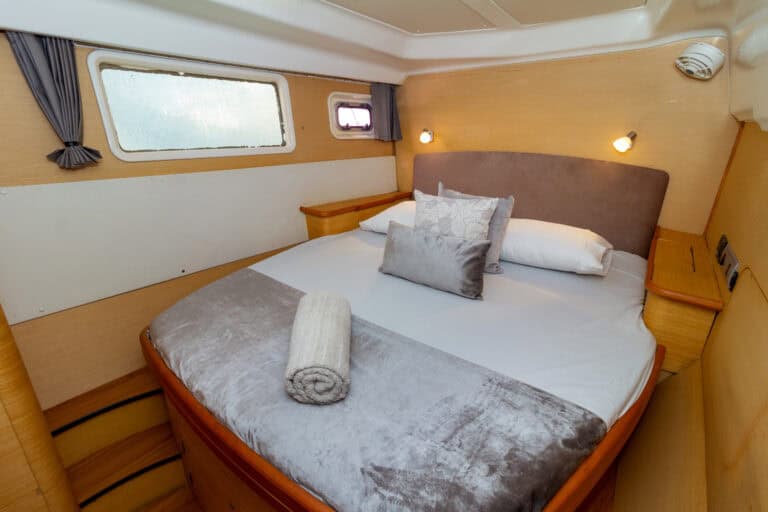 Catamarán de vela Lagoon 440 en Cartagena (foto 15 de 15)