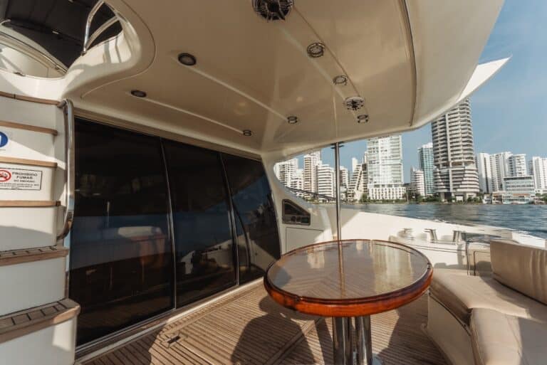 Yate Azimut Flybridge 62′ en Cartagena (foto 9 de 14)