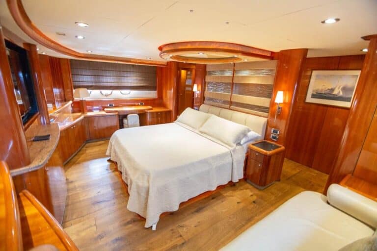 Yate Sunseeker 82′ en Cartagena (foto 19 de 20)