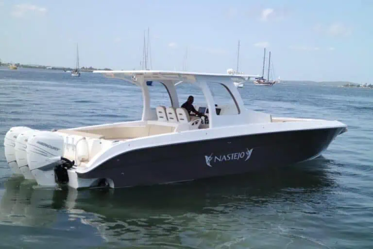 43ft Speed Cruiser en alquiler en Cartagena