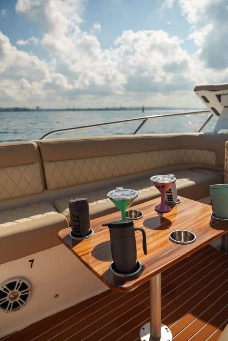 Lancha Express Cruiser 46′ en Cartagena (foto 12 de 15)
