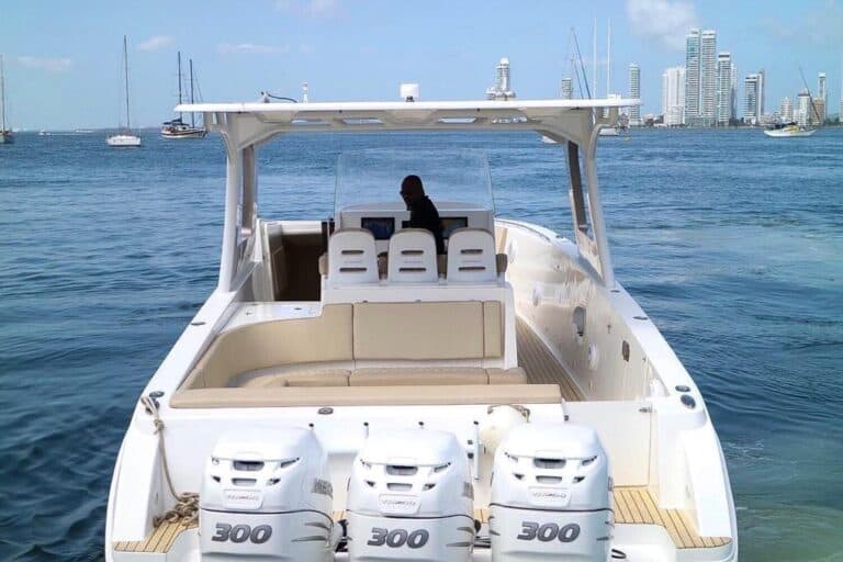 Lancha con cabina Speed Cruiser 43′ en Cartagena (foto 7 de 15)