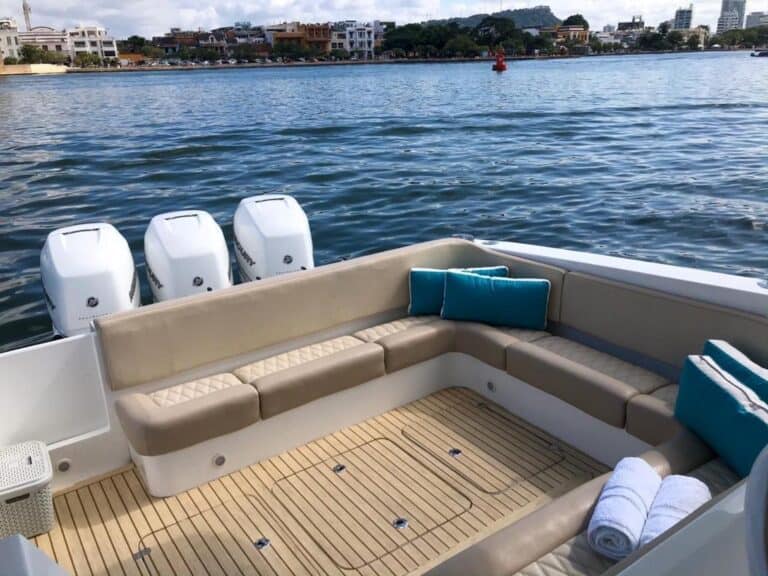 Lancha con cabina Speed Cruiser 43′ en Cartagena (foto 15 de 15)
