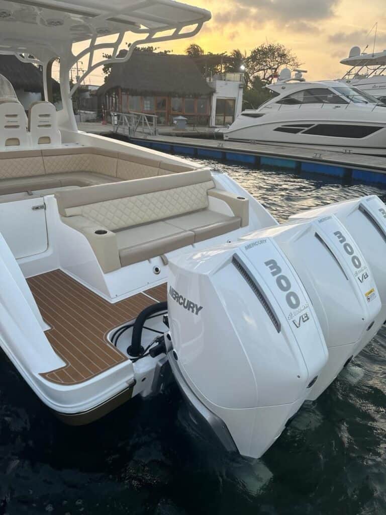 Lancha Luxury Cruiser 41′ en Cartagena (foto 7 de 18)