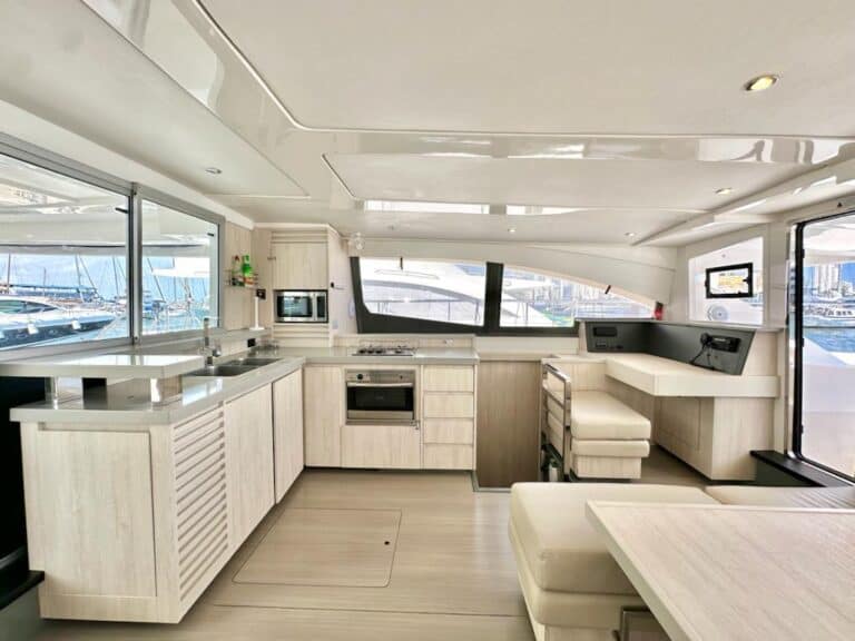Catamarán Leopard II Catamaran 51′ en Cartagena (foto 9 de 12)