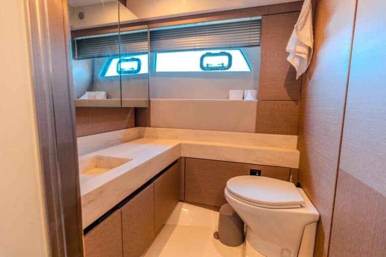 Yate Prestige 520 en Cartagena (foto 10 de 20)
