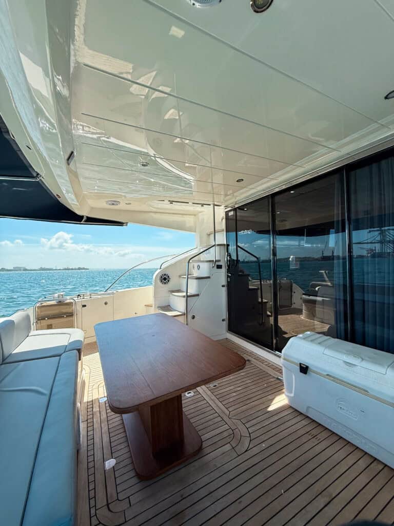 Yate Princess Flybridge 65′ en Cartagena (foto 15 de 20)