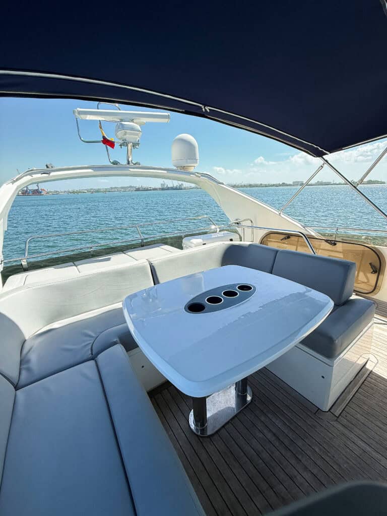 Yate Princess Flybridge 65′ en Cartagena (foto 13 de 20)