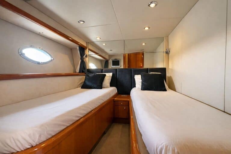Yate Sunseeker Manhattan 64′ en Cartagena (foto 16 de 20)