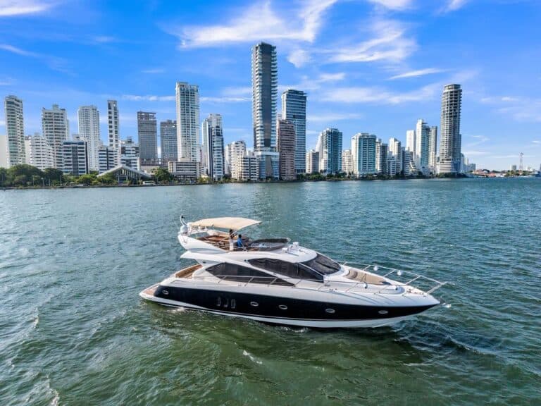 Yate Sunseeker Manhattan 64′ en Cartagena (foto 8 de 20)