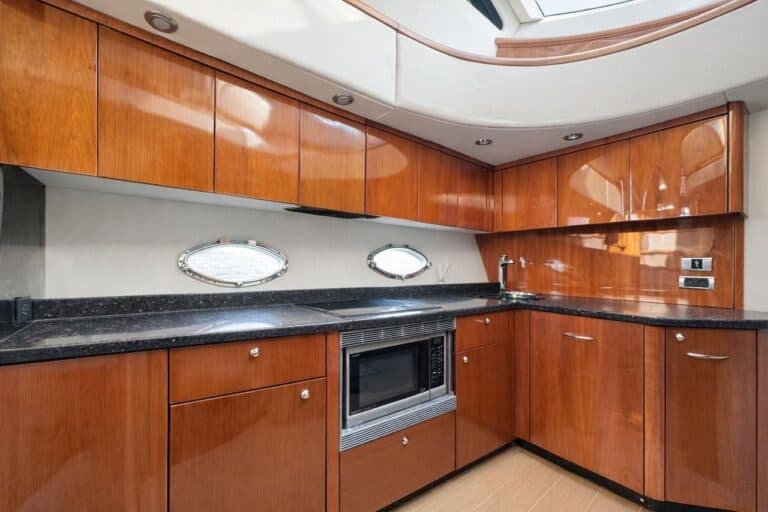 Yate Sunseeker Manhattan 64′ en Cartagena (foto 18 de 20)