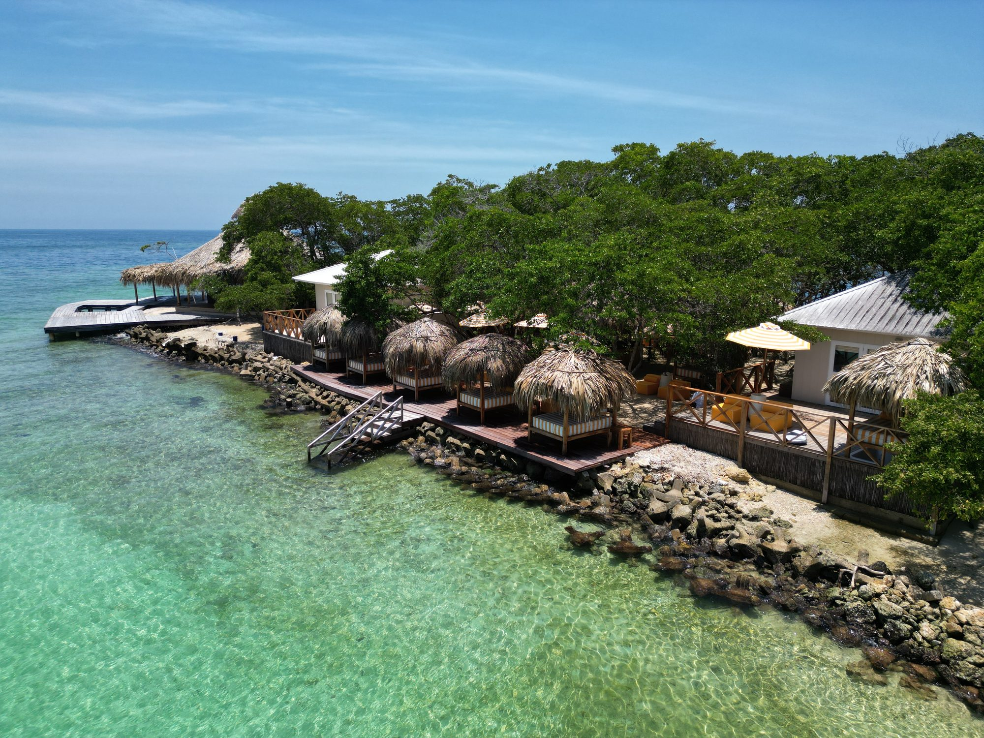 Private island on Isla Grande, Rosario Islands — island and reef views