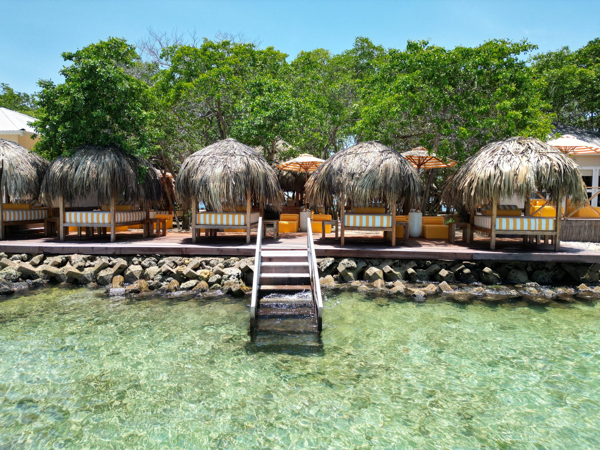 Private island on Isla Grande, Rosario Islands — island and reef views