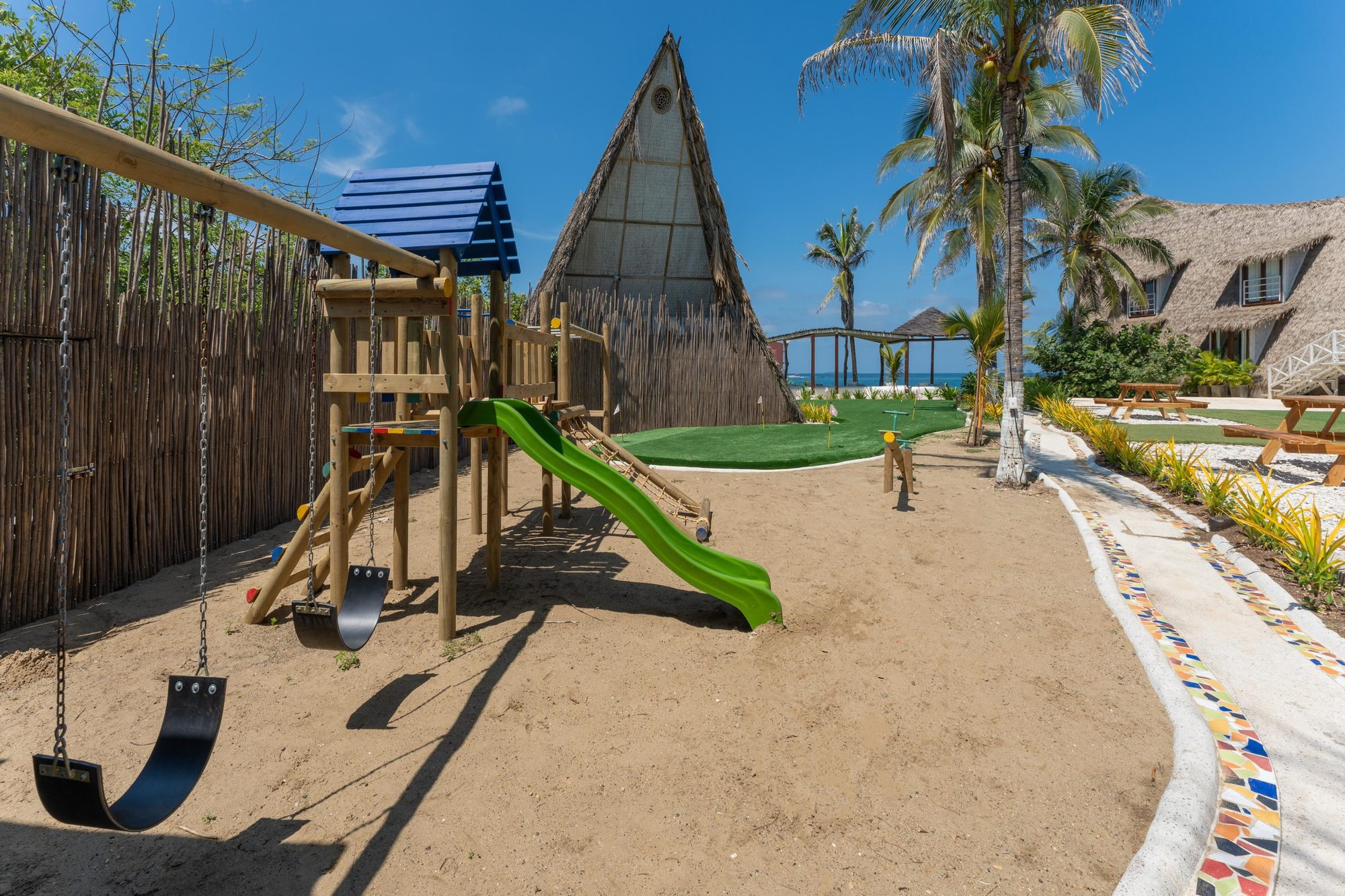 Private villa in the Rosario Islands — island areas and activities