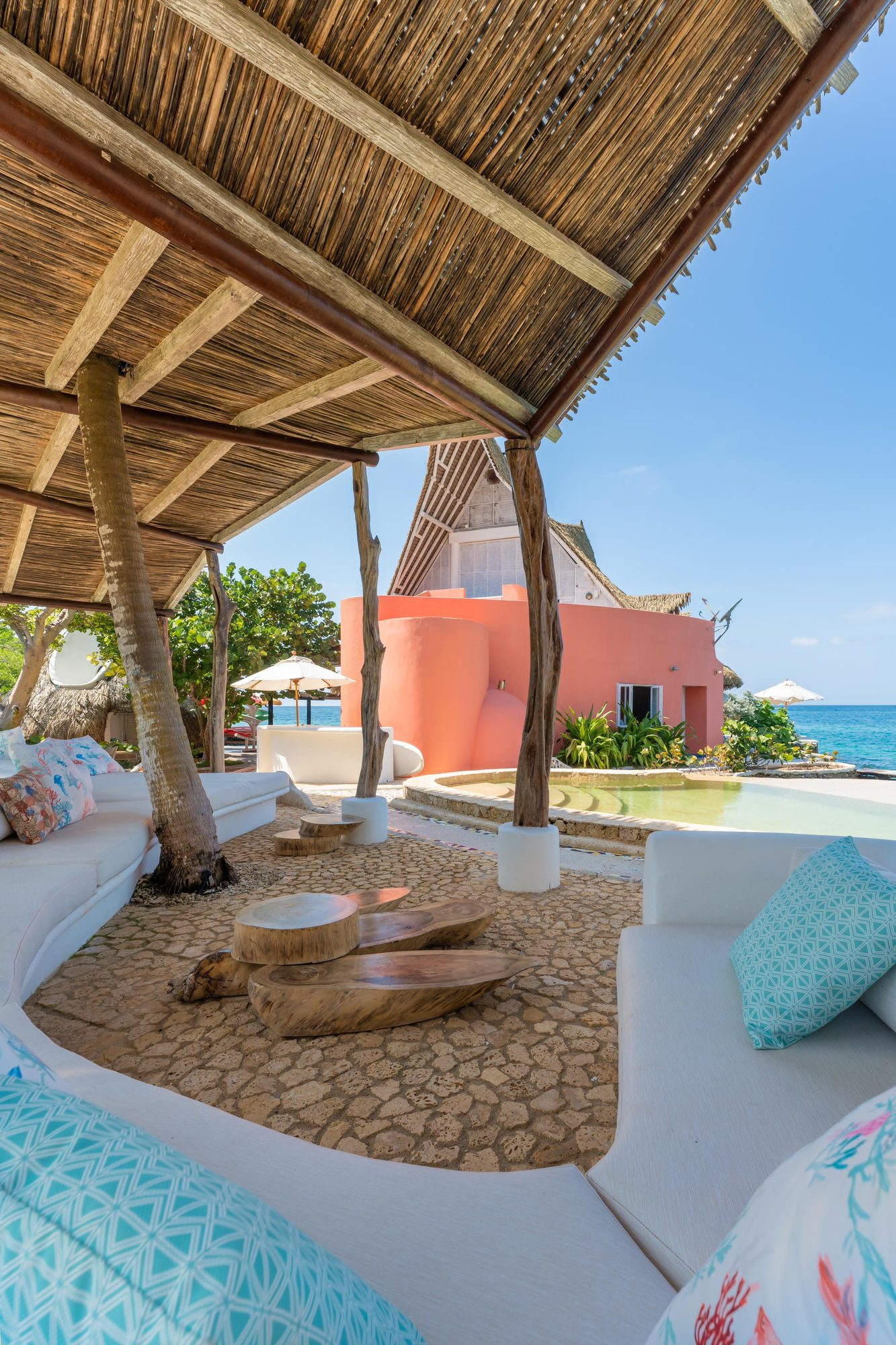 Private villa in the Rosario Islands — island areas and activities