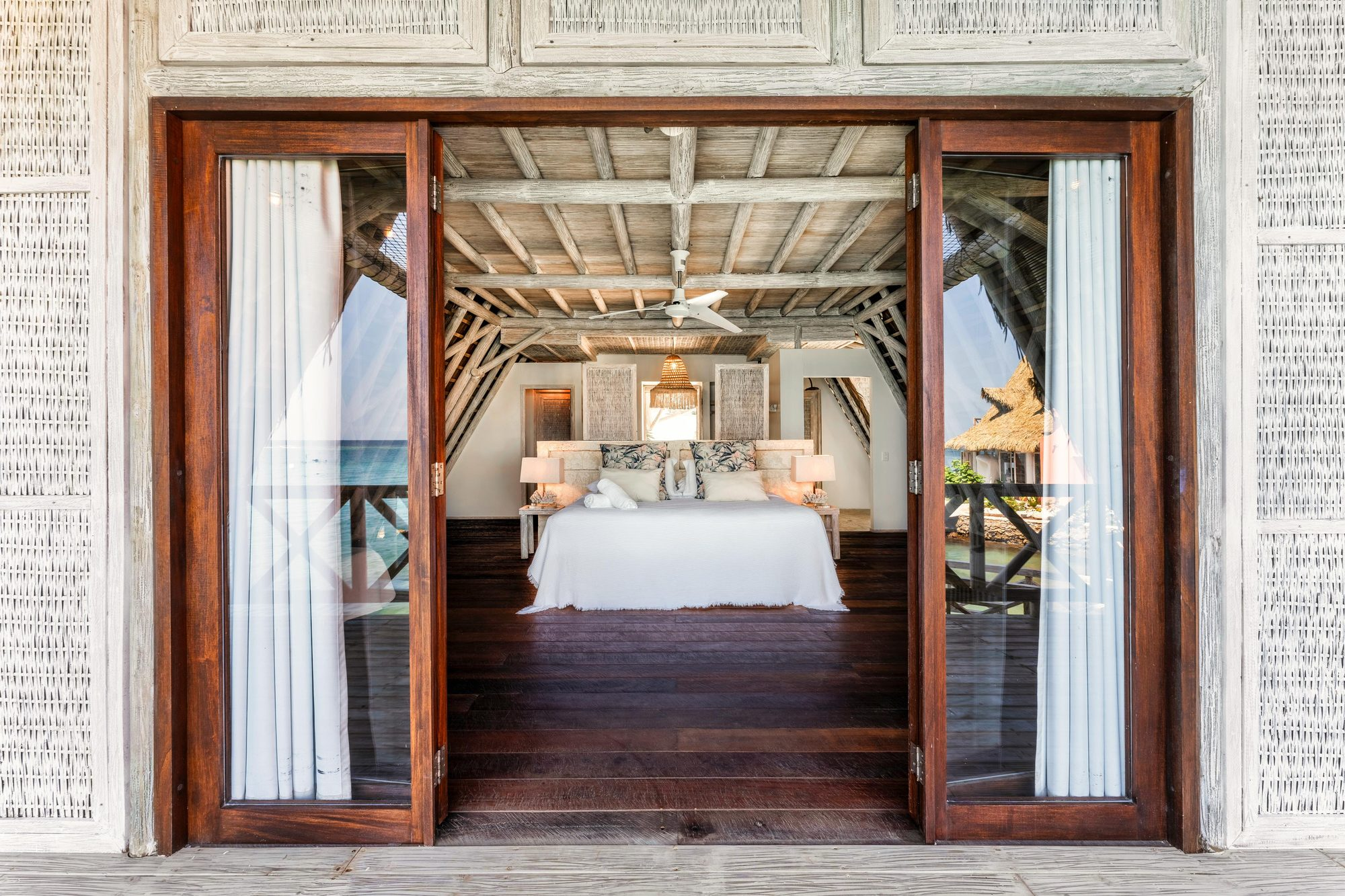 Private villa in the Rosario Islands — Master suite