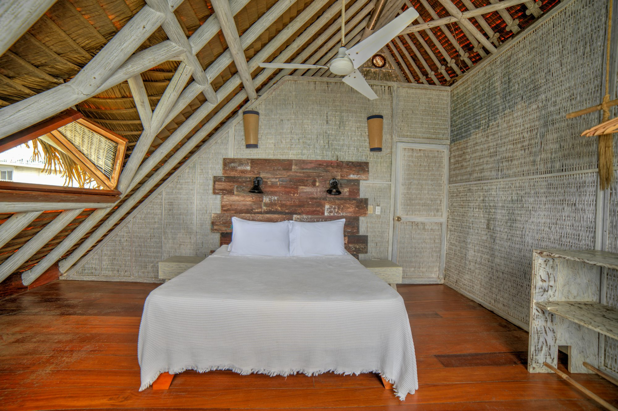 Private villa in the Rosario Islands — Bungalow room with private bath