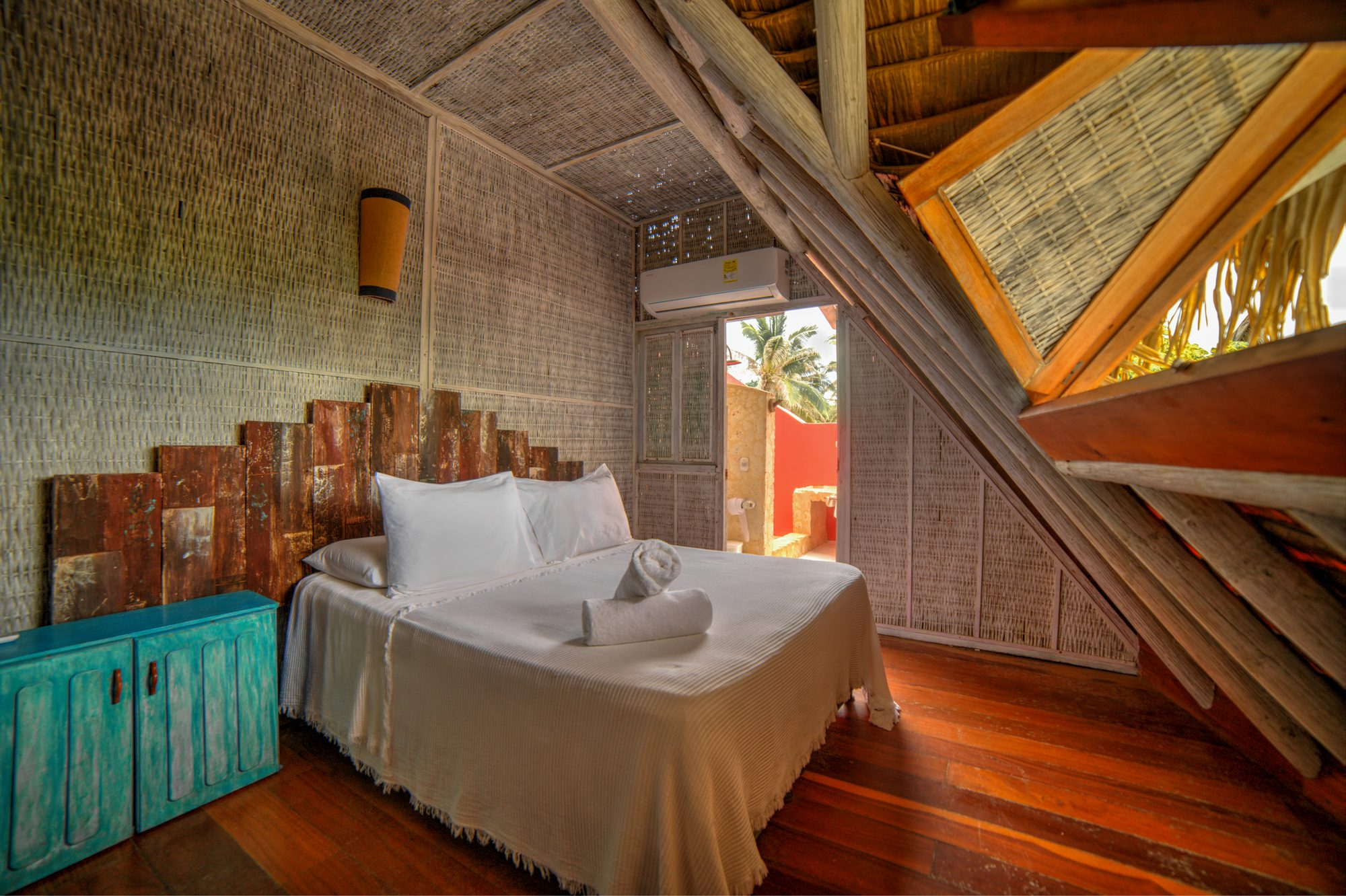 Private villa in the Rosario Islands — Bungalow room with private bath