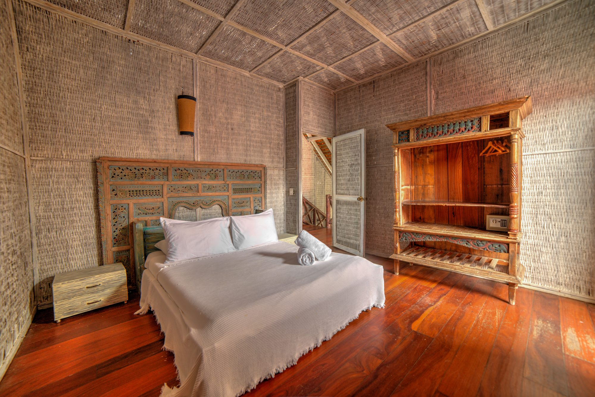 Private villa in the Rosario Islands — Bungalow room with private bath