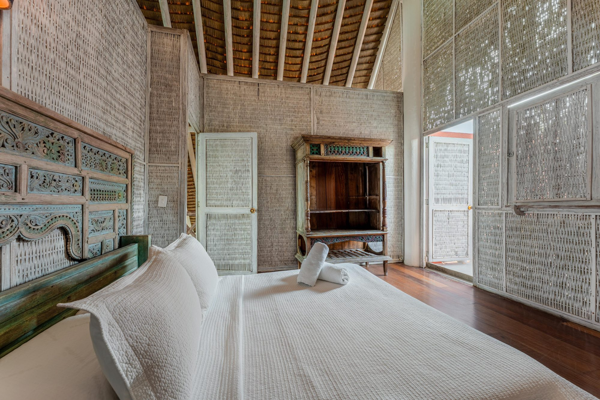 Private villa in the Rosario Islands — Bungalow room with private bath