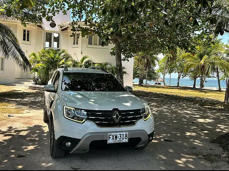 Renault Duster with driver, private driver in Cartagena