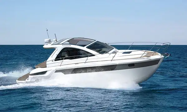 Yate 35′ Bavaria Sport para alquilar en Cartagena