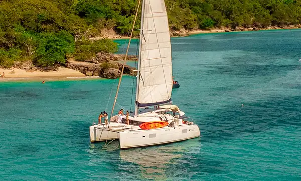Catamarán 40′ Lagoon 400 para alquilar en Cartagena