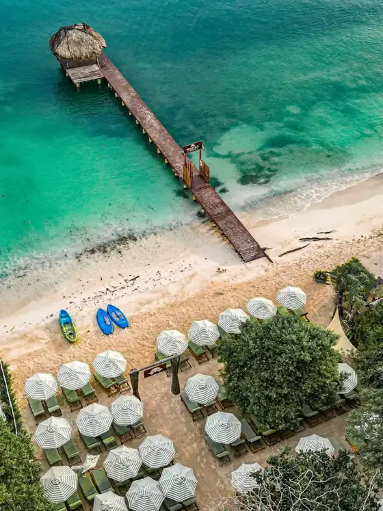 Mantas Beach