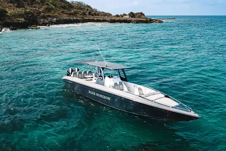 Speedboat 38’ Luxury Sport in Cartagena (photo 1 of 20)