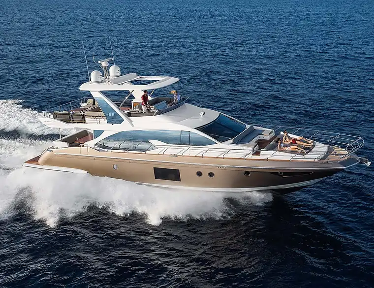 Yacht 68’ Azimut Flybridge in Cartagena (photo 1 of 16)