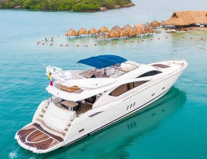 Yate Sunseeker 82′ en Cartagena (foto 1 de 20)